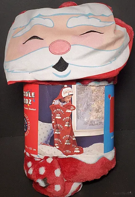 Cuddle Budz Kids Velvet Hooded Blanket 40 X 47.5 Inches Red / Santa New