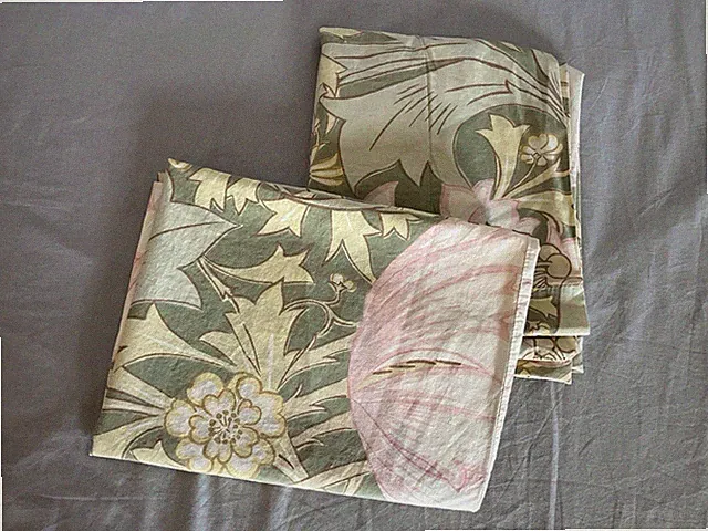 CUDDLEDOWN cotton standard pillowcases [2] pink and green floral botanical