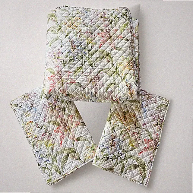 CUDDLEDOWN Queen Floral Print Quilted Bedspread & 2 Standard Size Pillow Shams