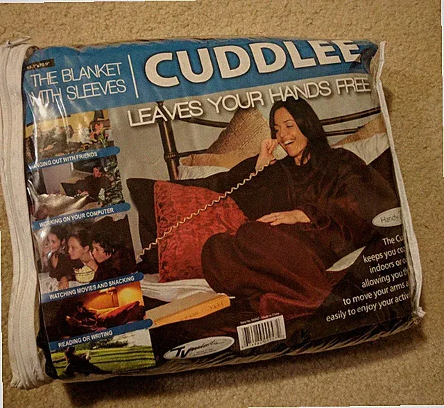 Cuddlee the Fleece Blanket-throw with sleeves brown 1 size fits all